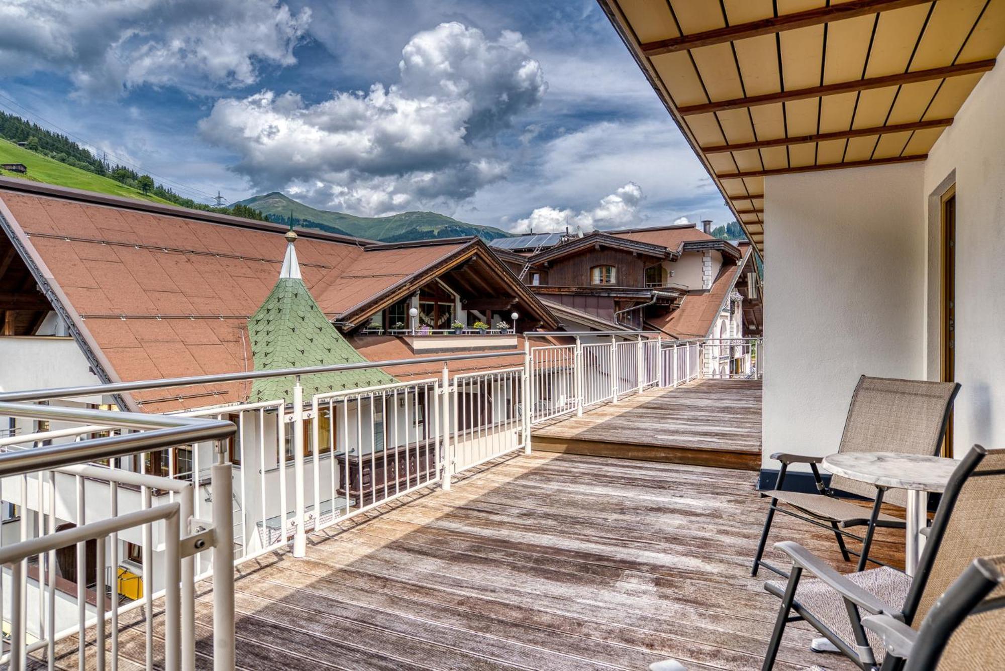 Hotel Sonnenhof Gerlos Centrum ภายนอก รูปภาพ