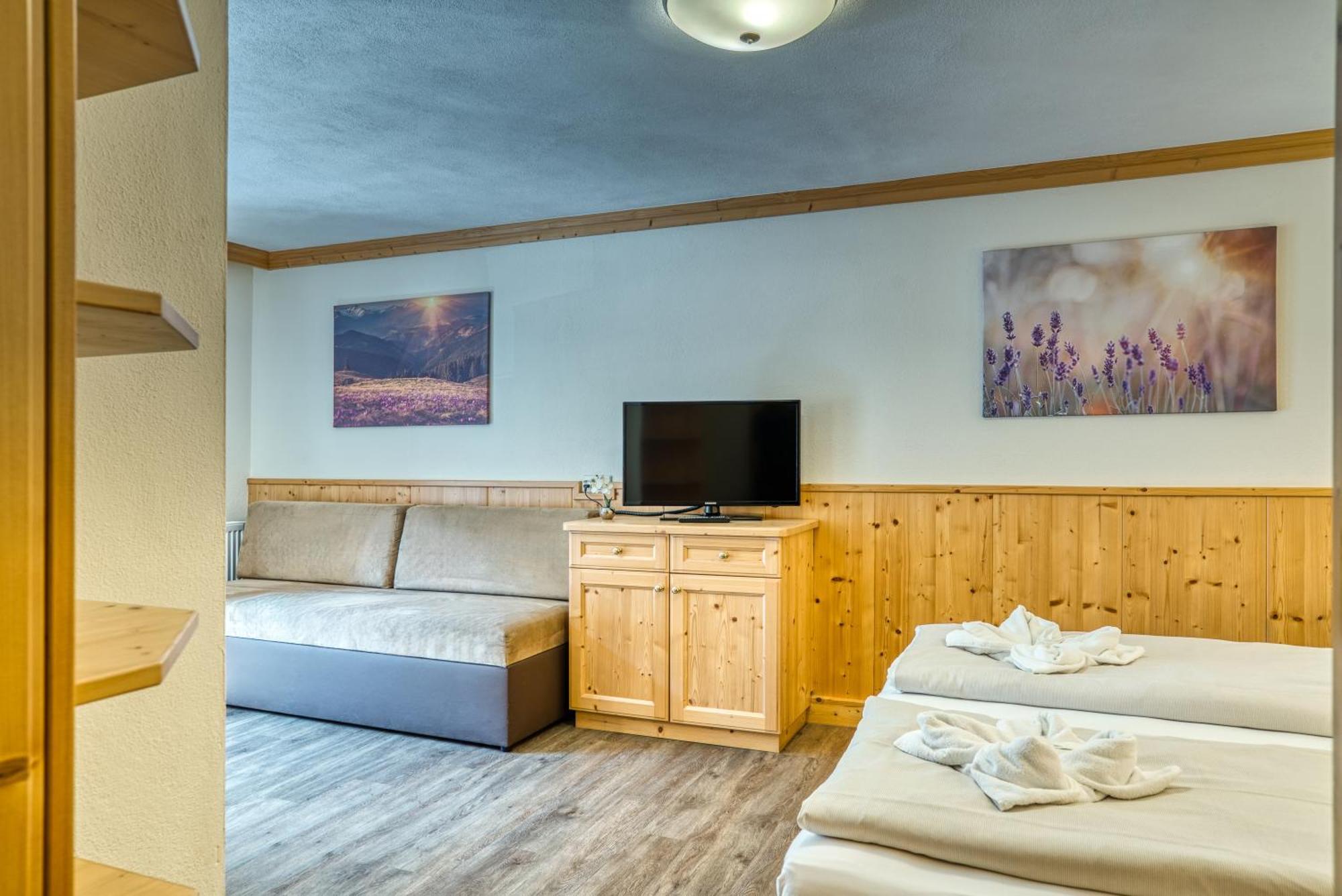 Hotel Sonnenhof Gerlos Centrum ภายนอก รูปภาพ
